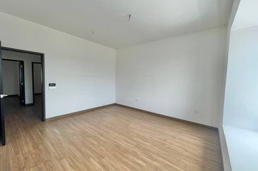 Serenia (Type Anira), Sepang | Double Storey Terrace 4 Bedrooms | RM790K - Facing Open, New Unit & Freehold Individual Title