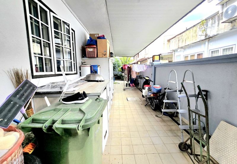 Jalan Kolam Air Lama C 