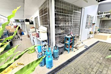 Jalan Kolam Air Lama C 