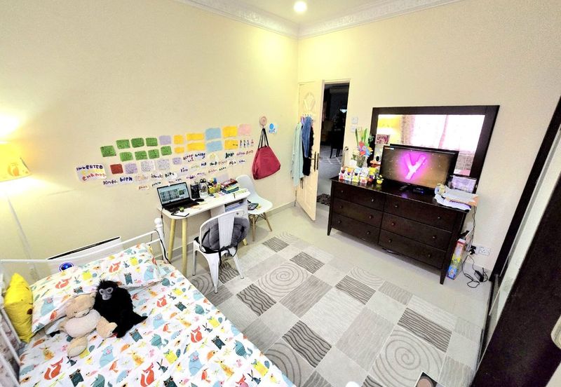 Jalan Kolam Air Lama C 