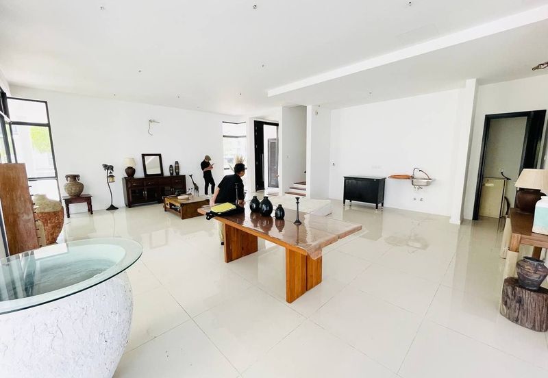 Augusta Residence, Presint 12