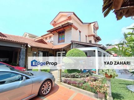 Taman Ukay Perdana, Ampang | 2.5 Storey Semi-D 7+1 Rooms | RM1.7M - Renovated, Extended, Spacious Parking and Walking Distance to Surau, Selangor, Ampang