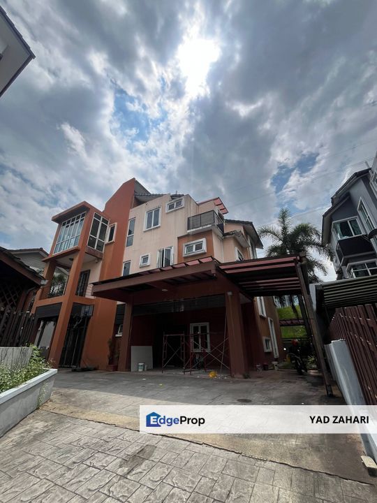 Taman OUG, Kuala Lumpur | 3 Storey Bungalow 7 Bedrooms | RM2.9M - Extra Land, Nearby Amenities & Freehold, Kuala Lumpur, KL City