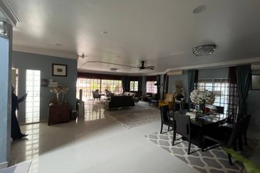 Jalan Kolam Air Lama B