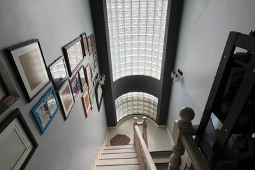 Jalan Kolam Air Lama B