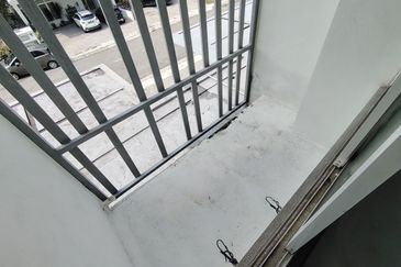 Clover Garden Residences