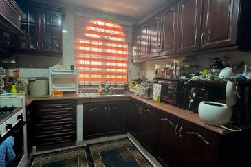 Seksyen 3, Shah Alam