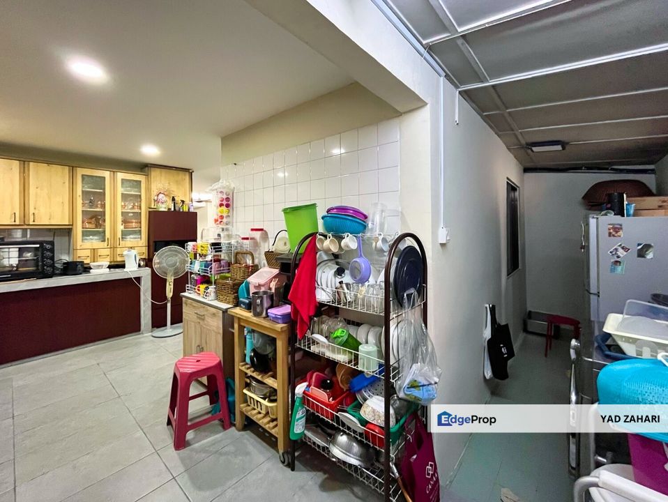 Taman Bukit Saga, Shah Alam | Double Storey Terrace 4 Bedrooms | RM680K - Renovated, Kitchen Extended and Nearby Amenities, Selangor, Shah Alam