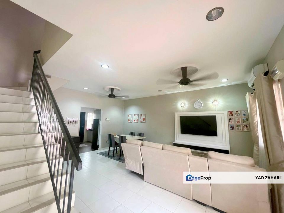 Taman Sri Tanjung, Semenyih  | Double Storey Terrace 3 Bedrooms | RM360K - Renovated and Cheapest Unit, Selangor, Semenyih