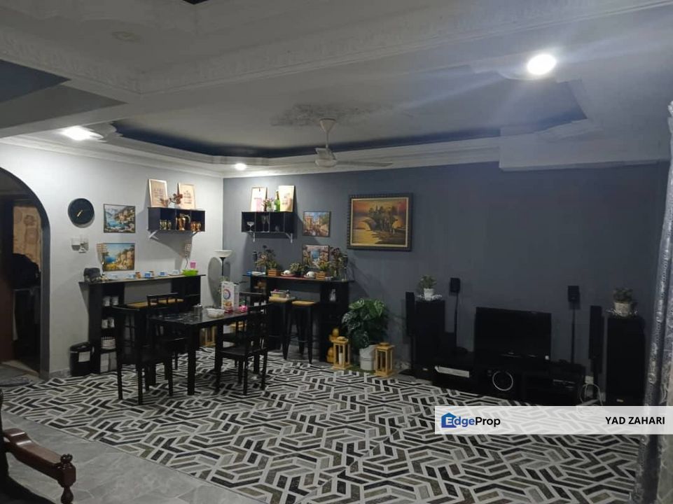 Seksyen U2 TTDI Jaya, Shah Alam | Double Storey Terrace 4 Bedrooms | RM600K - Freehold, Spacious Parking and Near Amenities , Selangor, Shah Alam