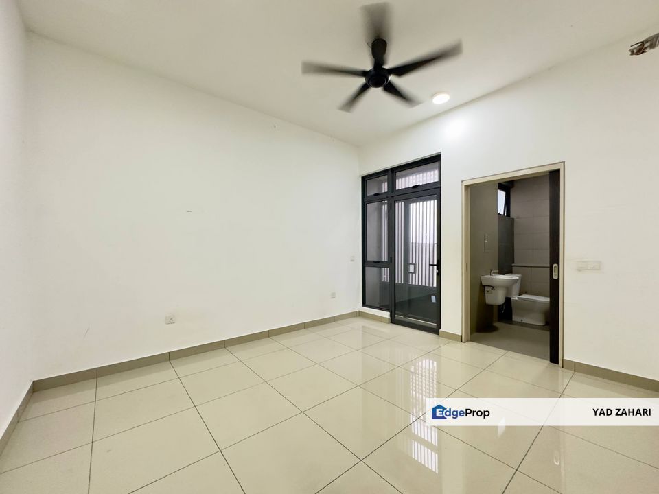 Elmina Green 5, Shah Alam | Double Storey Terrace 4 Bedrooms | RM880K - Cheapest, Double Volume & Spacious Unit, Selangor, Shah Alam