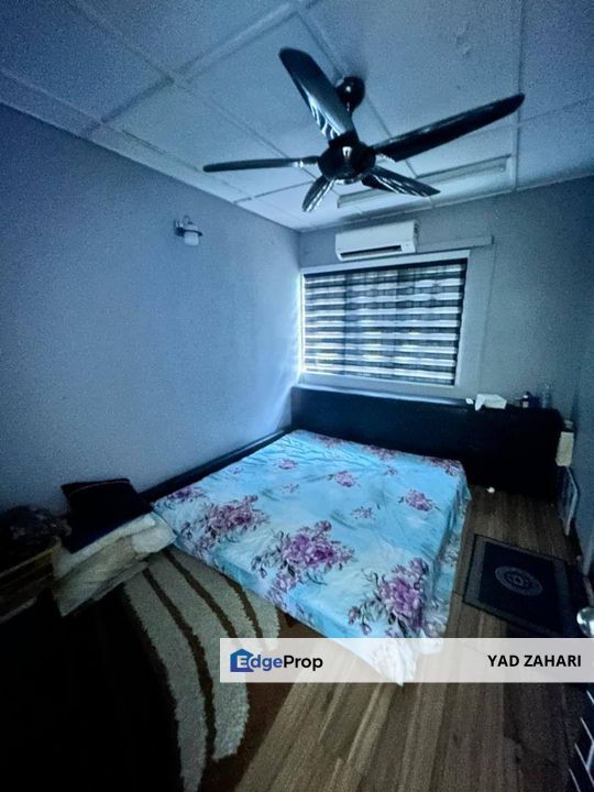 Taman Sandaran Permai, Shah Alam | Double Storey Terrace 4 Bedrooms | RM450K- Nearby UITM, School and Renovated, Selangor, Shah Alam
