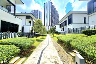 Dremien @ Eco Ardence