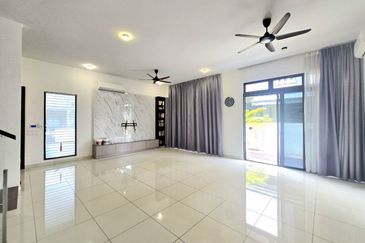 Dremien @ Eco Ardence