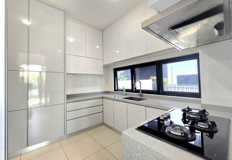 Dremien @ Eco Ardence