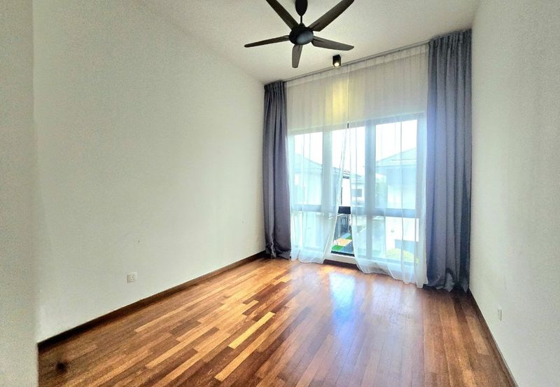 Dremien @ Eco Ardence