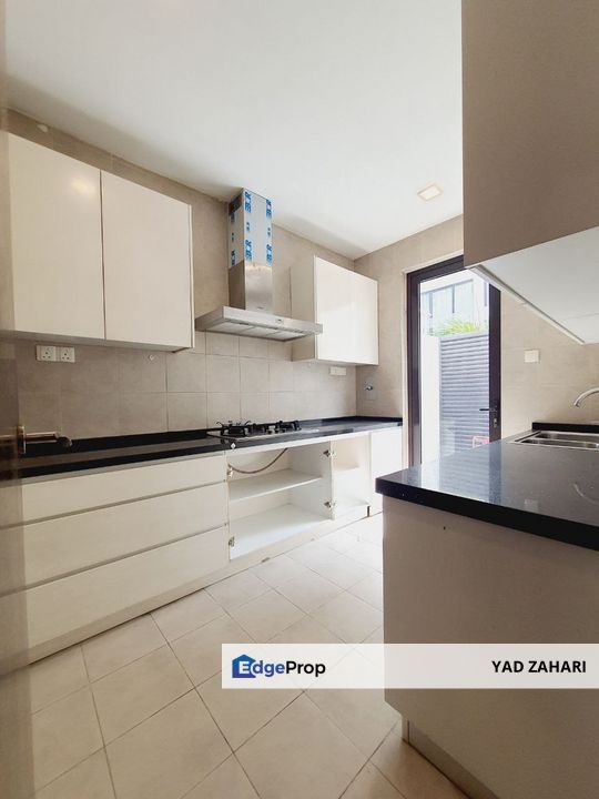 KH Villa, Sri Hartamas | Villa 5+1 Bedrooms | RM4M - With Private Lift and Pool, Freehold & Partial Furnished, Kuala Lumpur, Sri Hartamas 