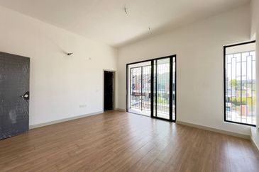 Elmina Green Three @ City of Elmina