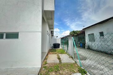 Kampung Jalan Kebun