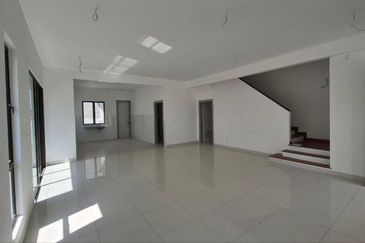 Casablanca 1 @ Alam Impian