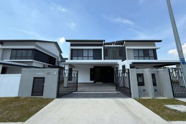 Casablanca 1 @ Alam Impian