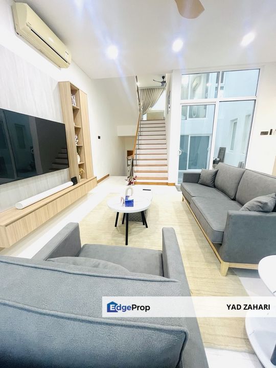 Hevea Kemensah, Taman Melawati | 4 Storey Superlink 6+2 Rooms | RM1.6M - Modern Design, Adjoining Swimming Pool & Solar Built-in Water Heater, Selangor, Taman Melawati