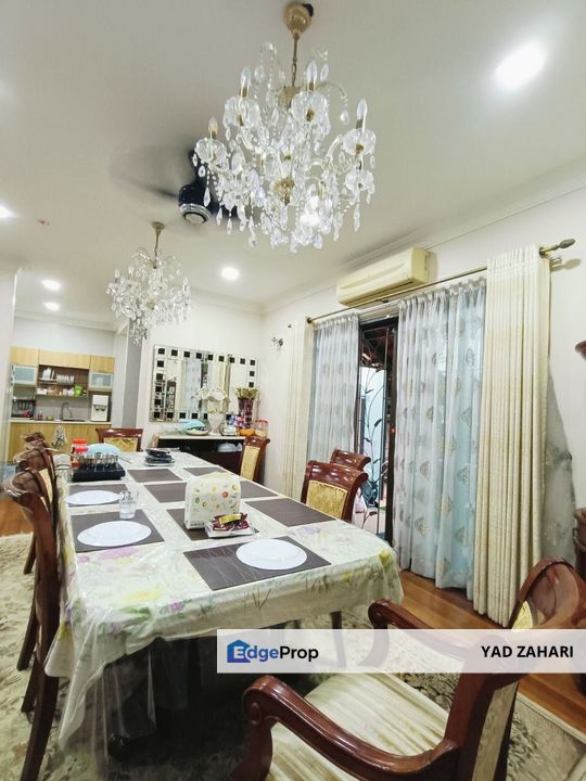 Pinggiran Ukay, Ampang | 3.5 Storey Bungalow 6 Bedrooms | RM4.6M - Beautifully Renovated, Private Lift and Pool, Gated Guarded and Freehold, Selangor, Ulu Kelang