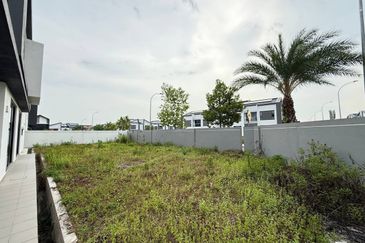 Casablanca 1 @ Alam Impian