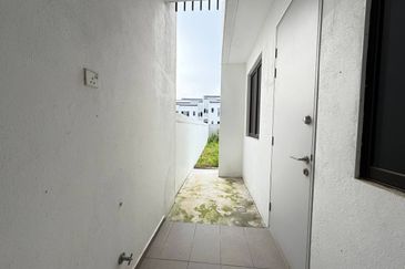 Casablanca 1 @ Alam Impian