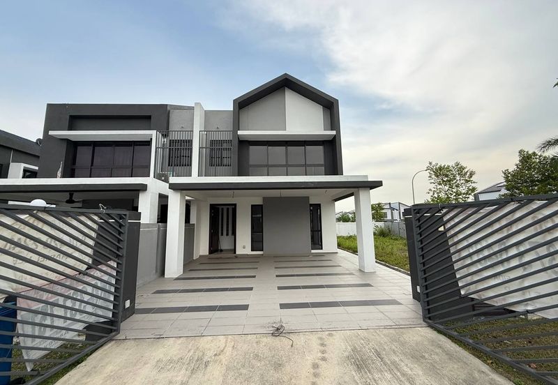 Casablanca 1 @ Alam Impian