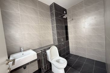 Casablanca 1 @ Alam Impian