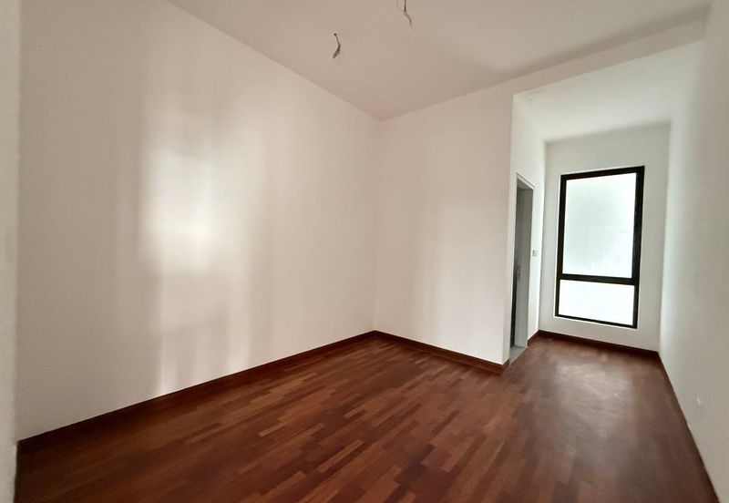 Casablanca 1 @ Alam Impian