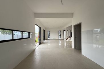 Casablanca 1 @ Alam Impian