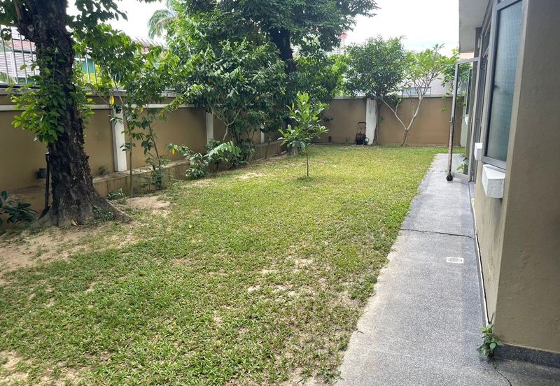 Changkat Kiara Surya