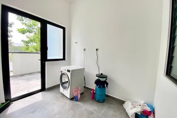 Freesia Residences @ Tropicana Aman