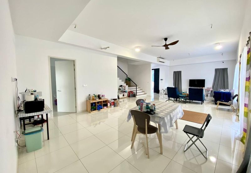 Freesia Residences @ Tropicana Aman