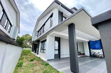 Freesia Residences @ Tropicana Aman