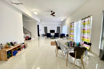 Freesia Residences @ Tropicana Aman