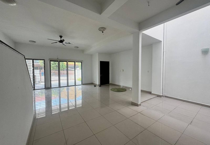 Pentas 2 @ Alam Impian