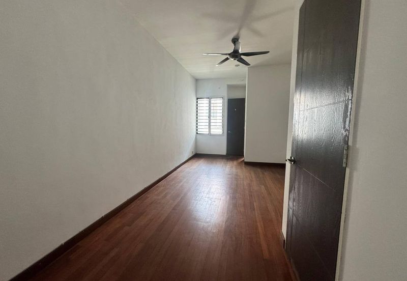 Pentas 2 @ Alam Impian