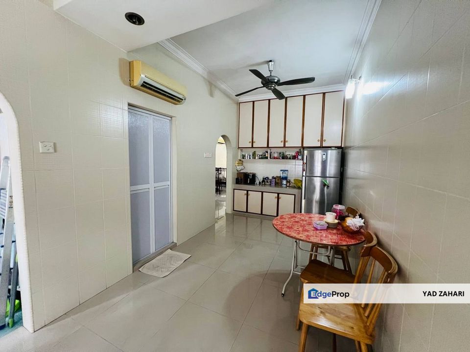 Taman Maluri, Cheras | Double Storey Terrace 5 Bedrooms | RM1.2M - Fully Extended and Renovated & Well Maintained, Kuala Lumpur, Cheras