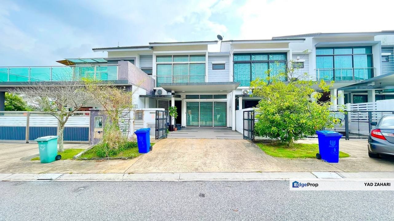 Aster Grove, Denai Alam | Double Storey Terrace 4 Bedrooms | RM880K - Cheapest and Gated Guarded, Selangor, Shah Alam