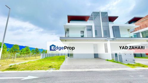Broadleaf Residence, Kota Kemuning | 3 Storey Semi D 6+1 Bedrooms | RM2.6M - Endlot, Non Bumi and Completed Facilities, Selangor, Kota Kemuning