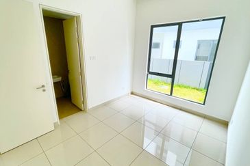 Broadleaf Residences, Hometree