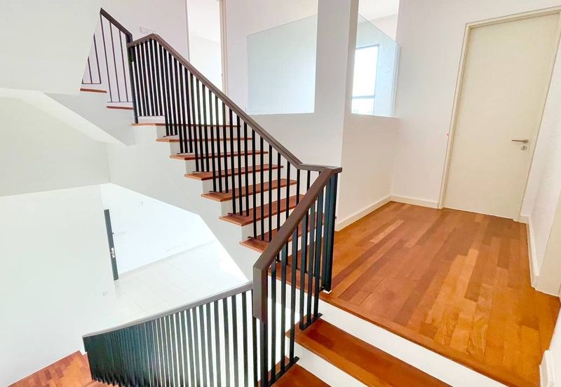 Broadleaf Residences, Hometree