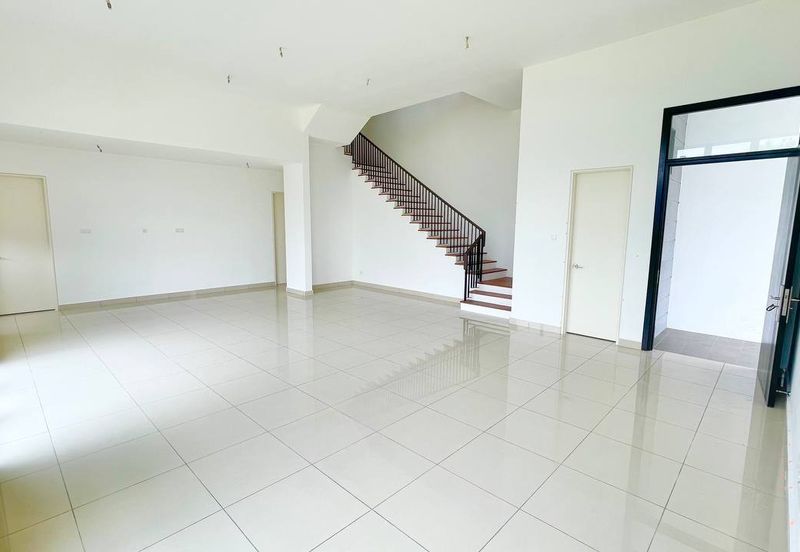 Broadleaf Residences, Hometree