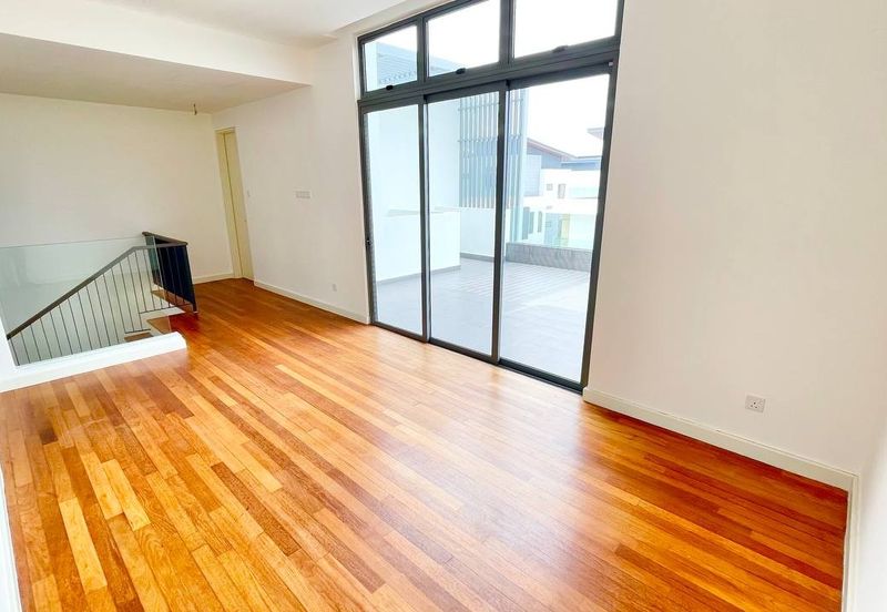 Broadleaf Residences, Hometree