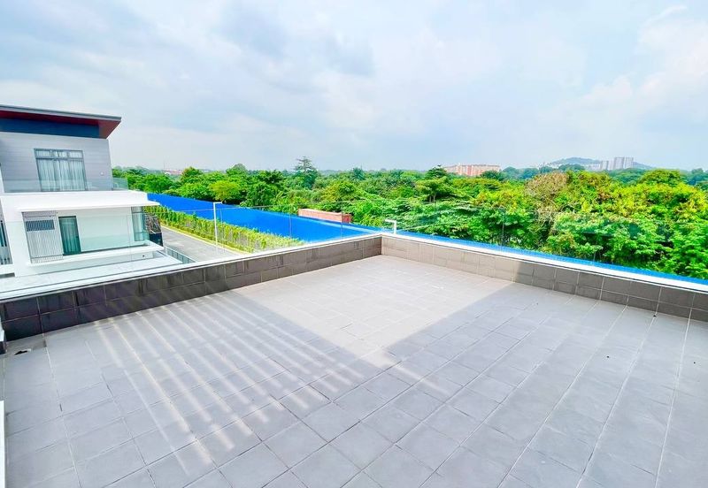 Broadleaf Residences, Hometree