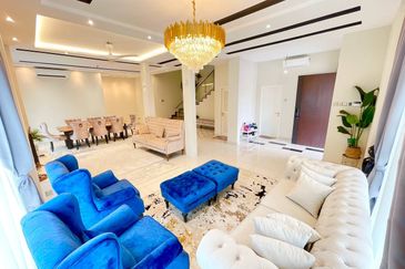 Persiaran Bukit Melawati 