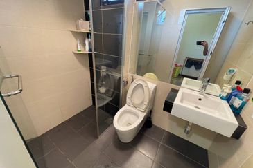 Persiaran Bukit Melawati 